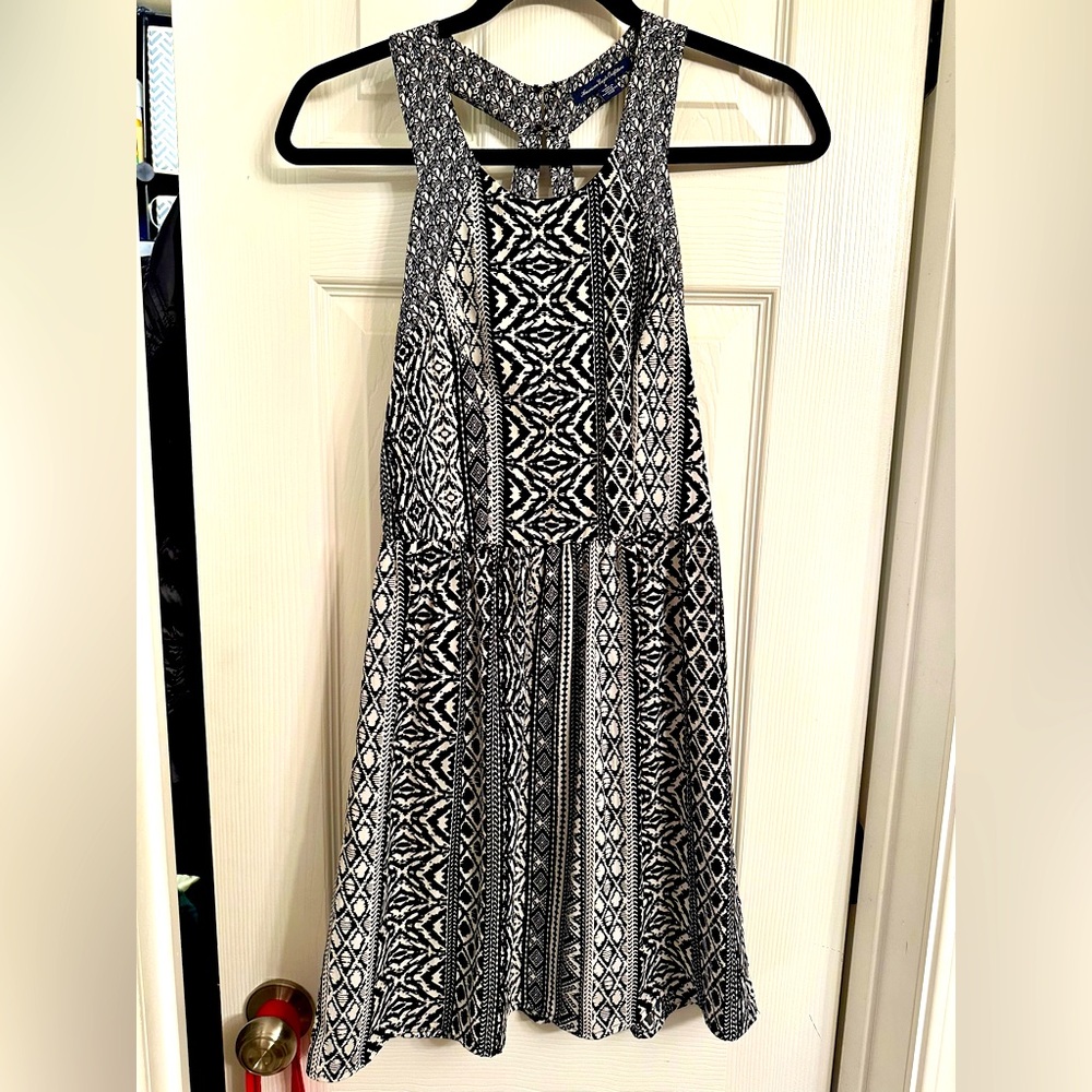 American Eagle Black & White Tribal Print Dress - Size 2
